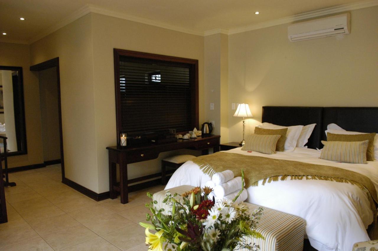 Moon And Sixpence Garden Guest House ملدرزدريفت المظهر الخارجي الصورة